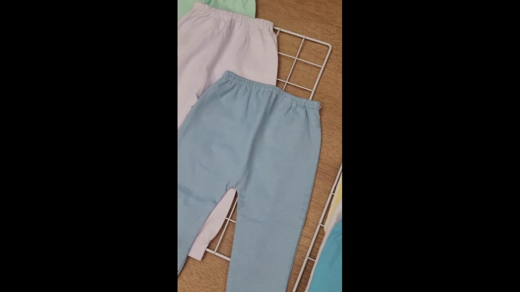 Kit Calça Mijão Liso 3 Peças Malha Pé Aberto Roupas de Bebê