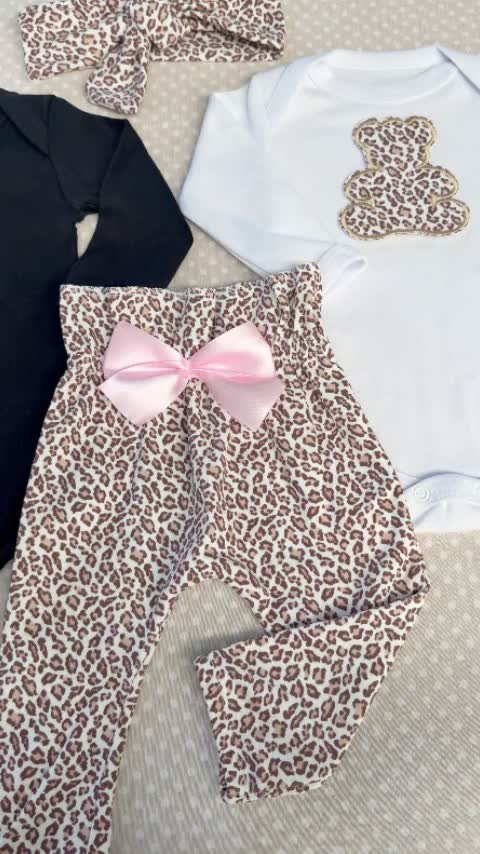 Conjunto Bebê Menina Algodâo Body Manga Longa Mijão Onça Faixa Kit 4 peças Baby
