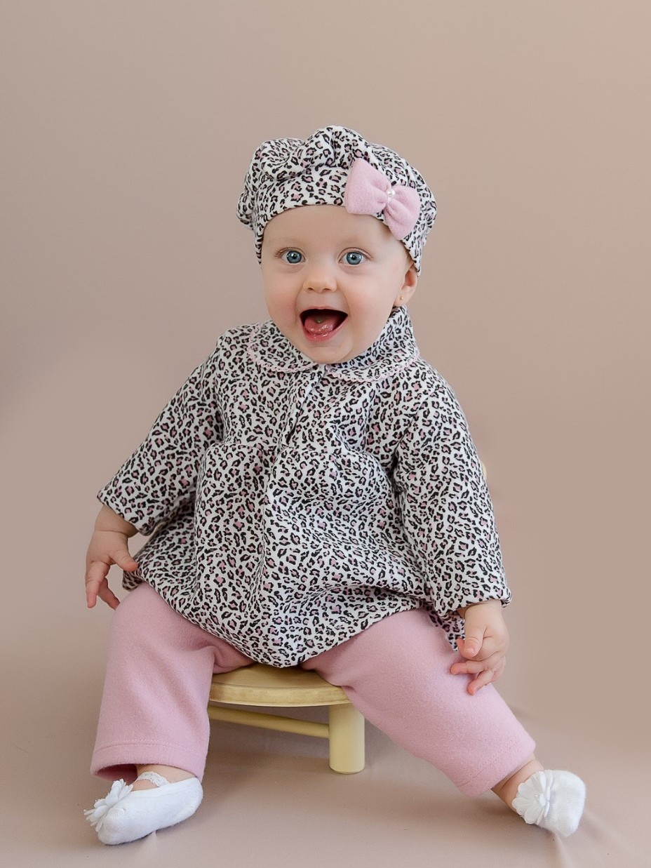 Conjunto Bebê Menina em Soft Estampa Oncinha Laço 3 Peças Casaco + Calça + Boina Inverno